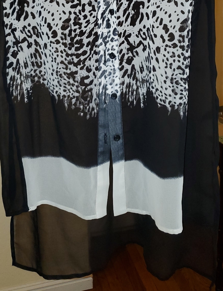 Blouse - Picture 2 of 4